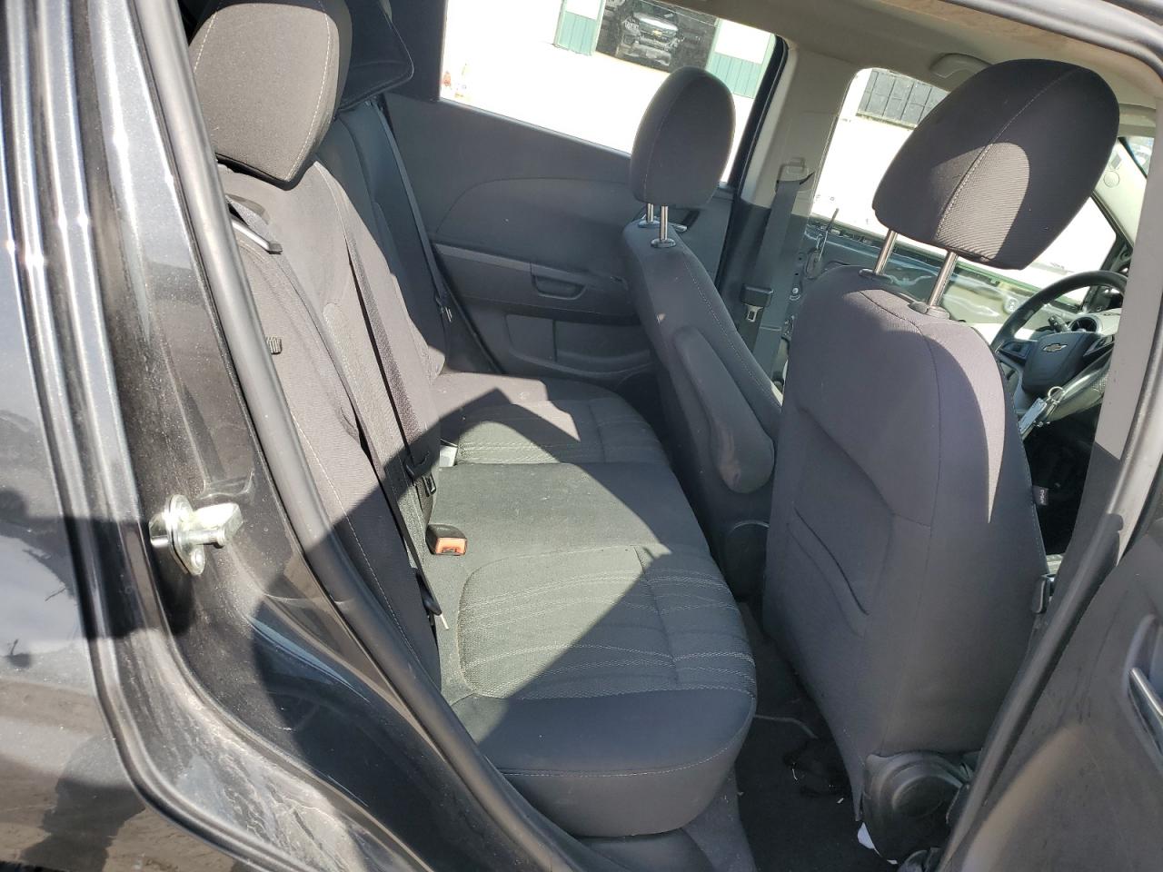 CHEVROLET SONIC 2014 — 11