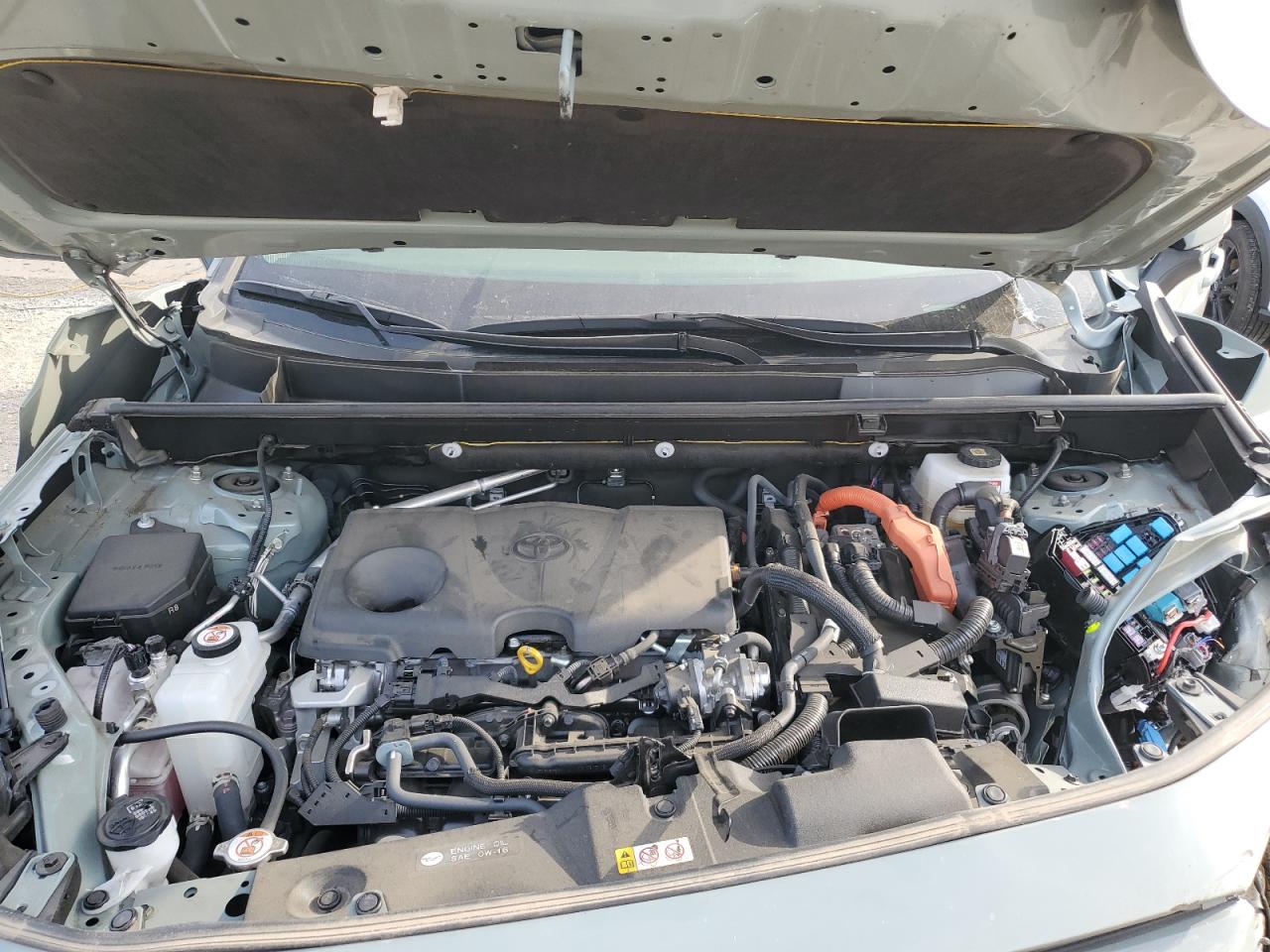 TOYOTA RAV4 2023 — 13