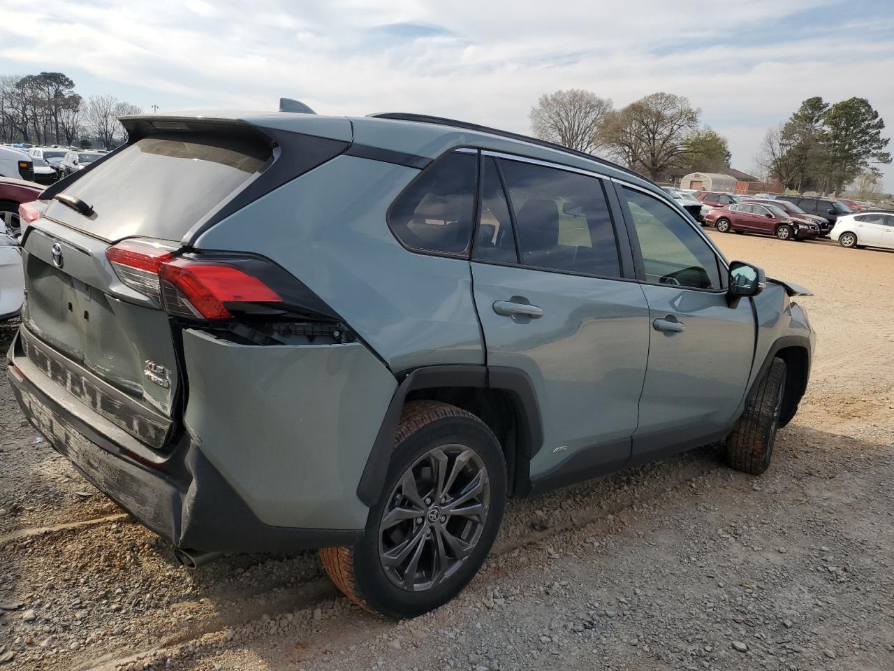 TOYOTA RAV4 2023 — 4
