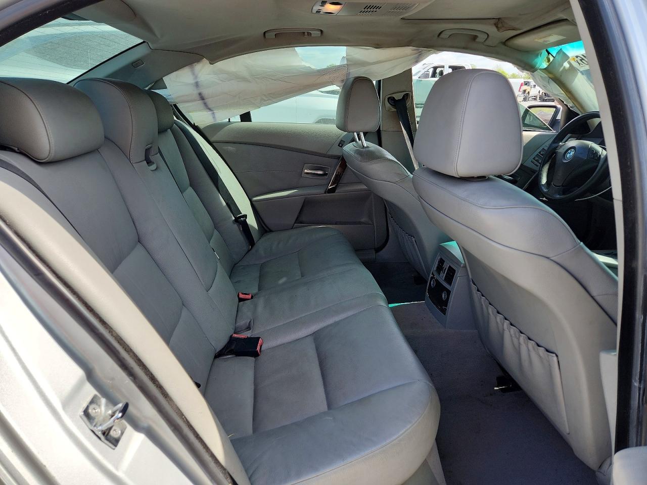 BMW 530 2005 — 11