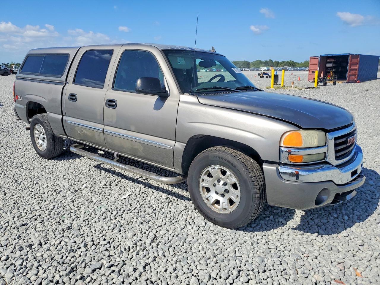 GMC NEW SIERRA 2006 — 5