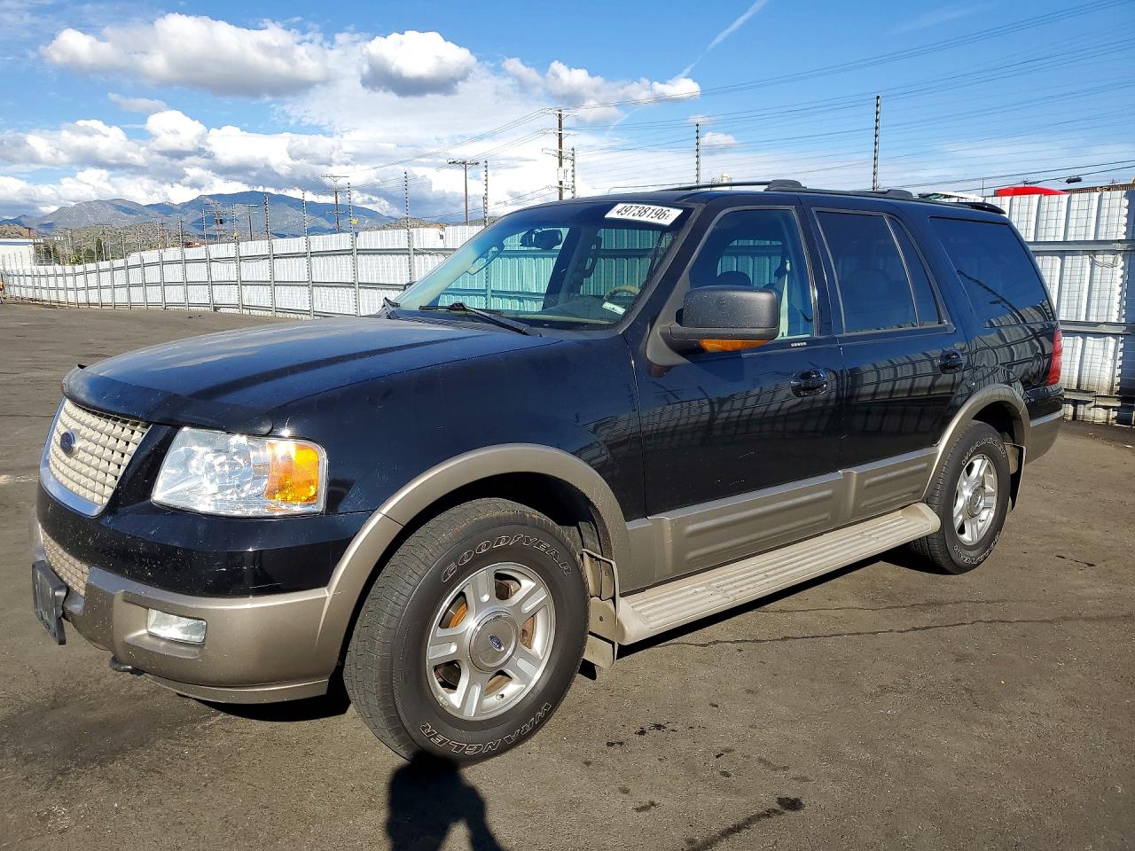 FORD EXPEDITION 2004 — 2