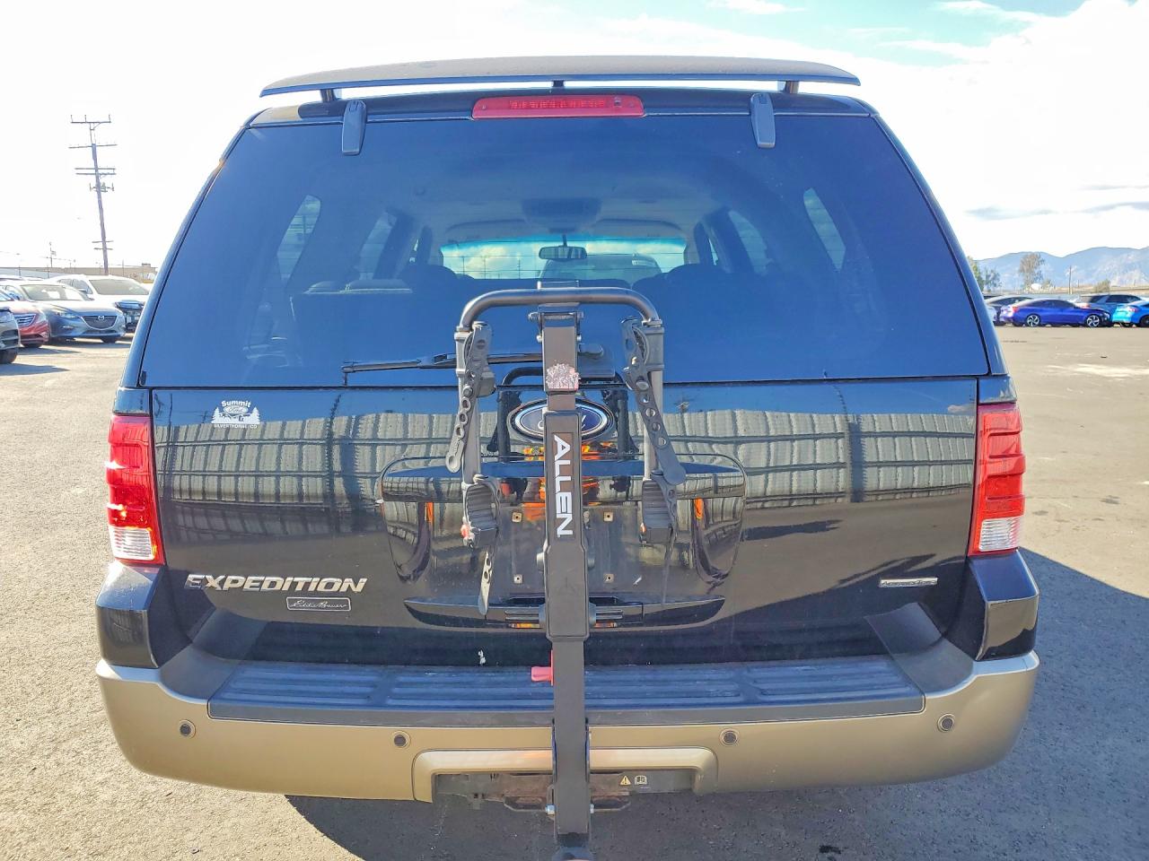 FORD EXPEDITION 2004 — 7