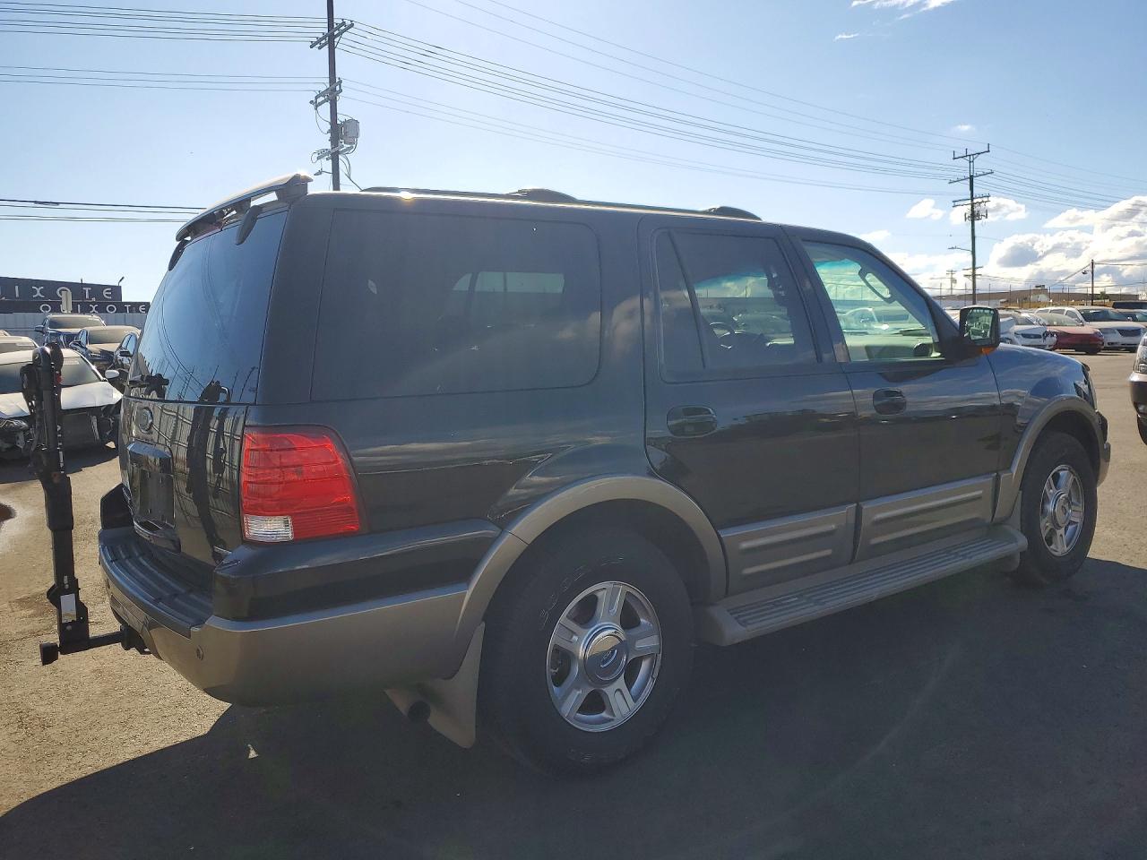 FORD EXPEDITION 2004 — 4