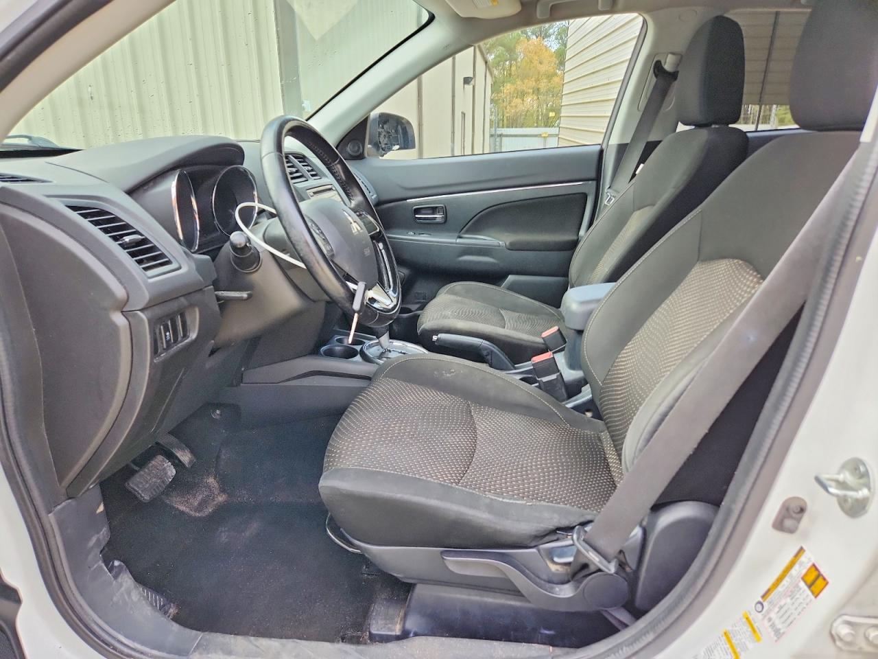 MITSUBISHI OUTLANDER SPORT 2016 — 8
