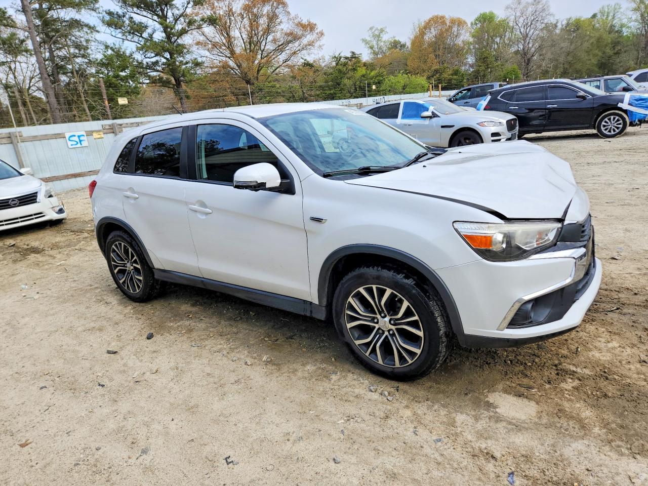 MITSUBISHI OUTLANDER SPORT 2016 — 5