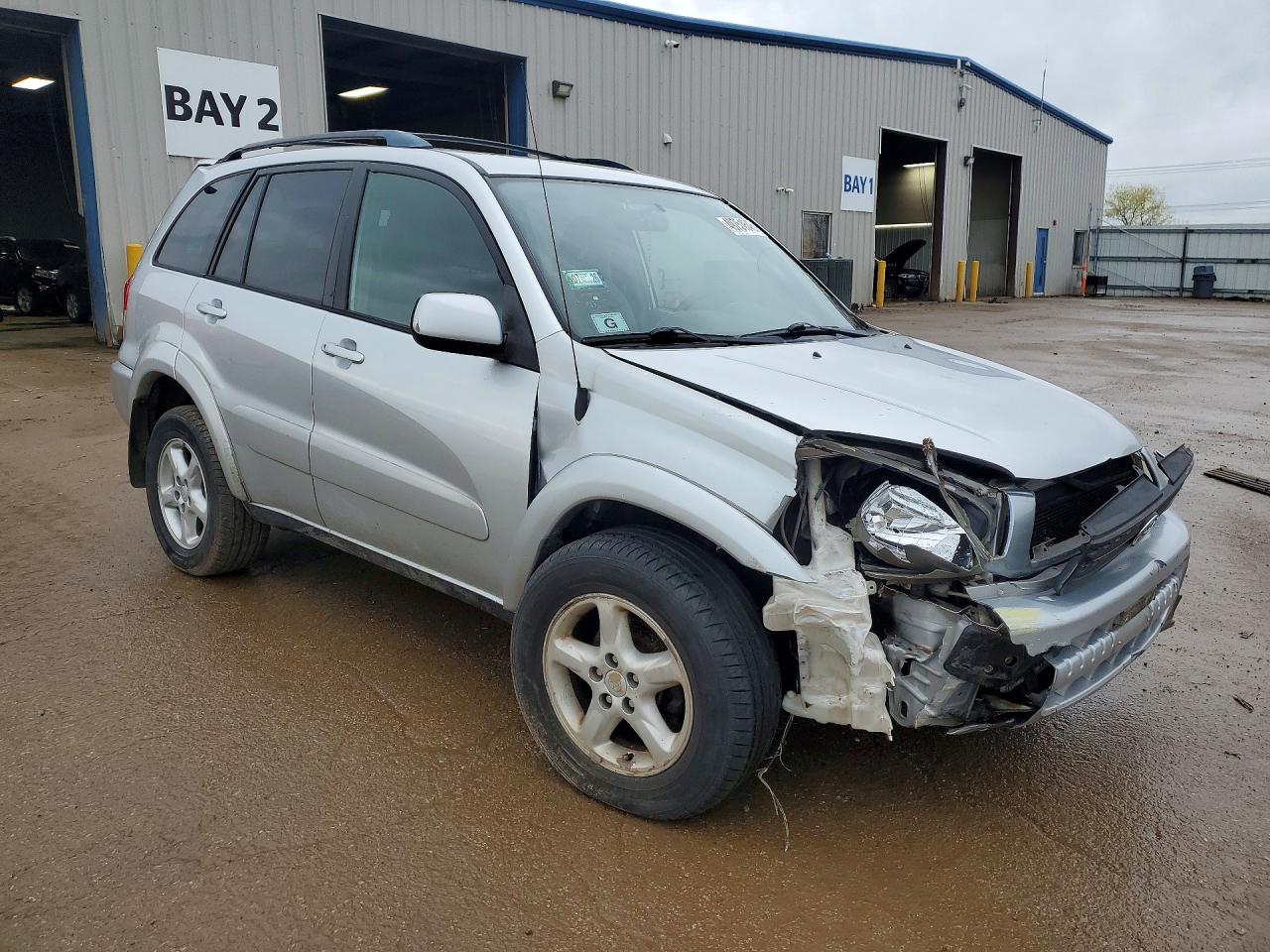 TOYOTA RAV4 2002 — 5