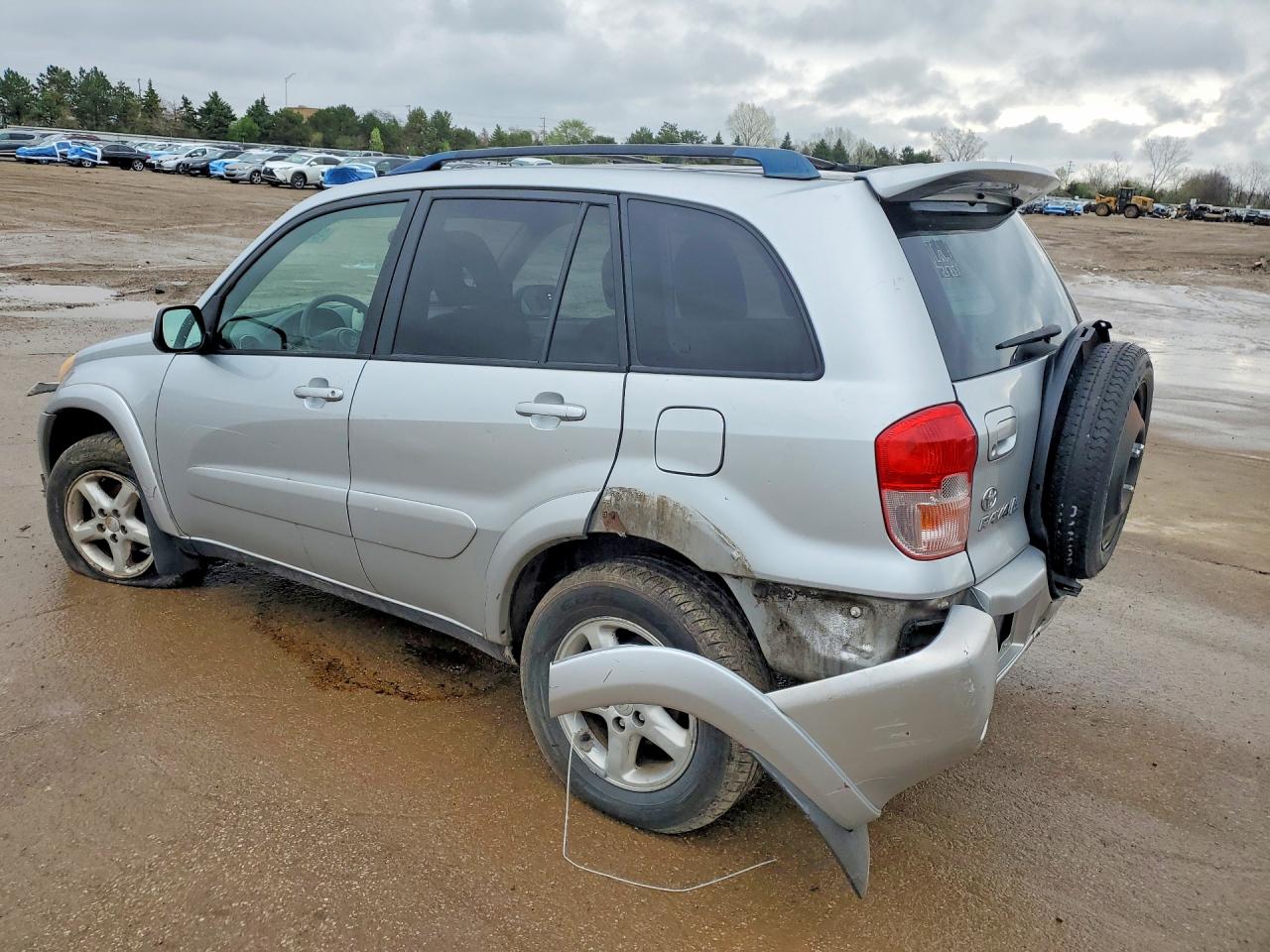 TOYOTA RAV4 2002 — 3