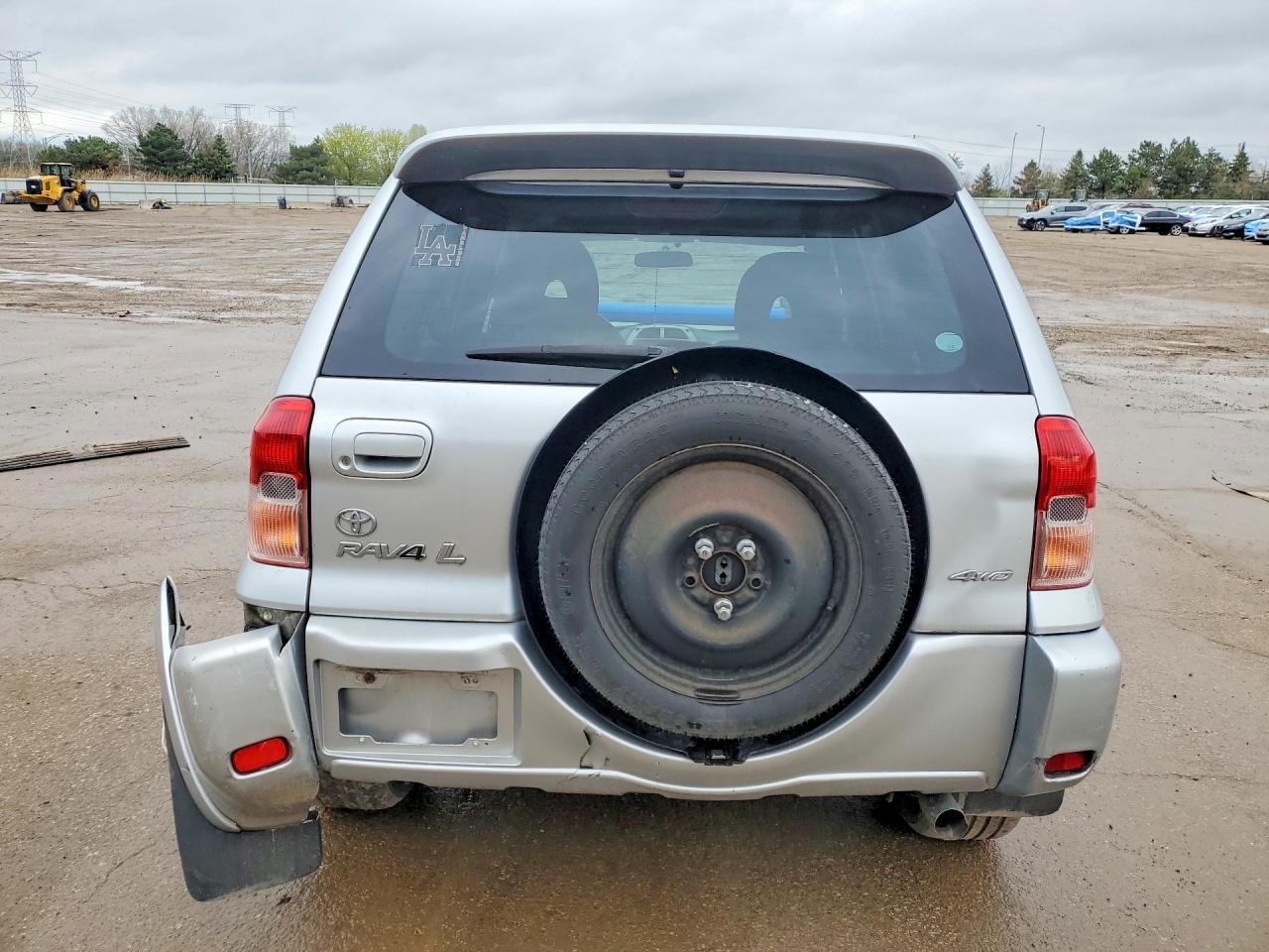 TOYOTA RAV4 2002 — 7