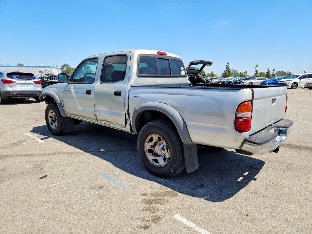 TOYOTA TACOMA 2001 — 3