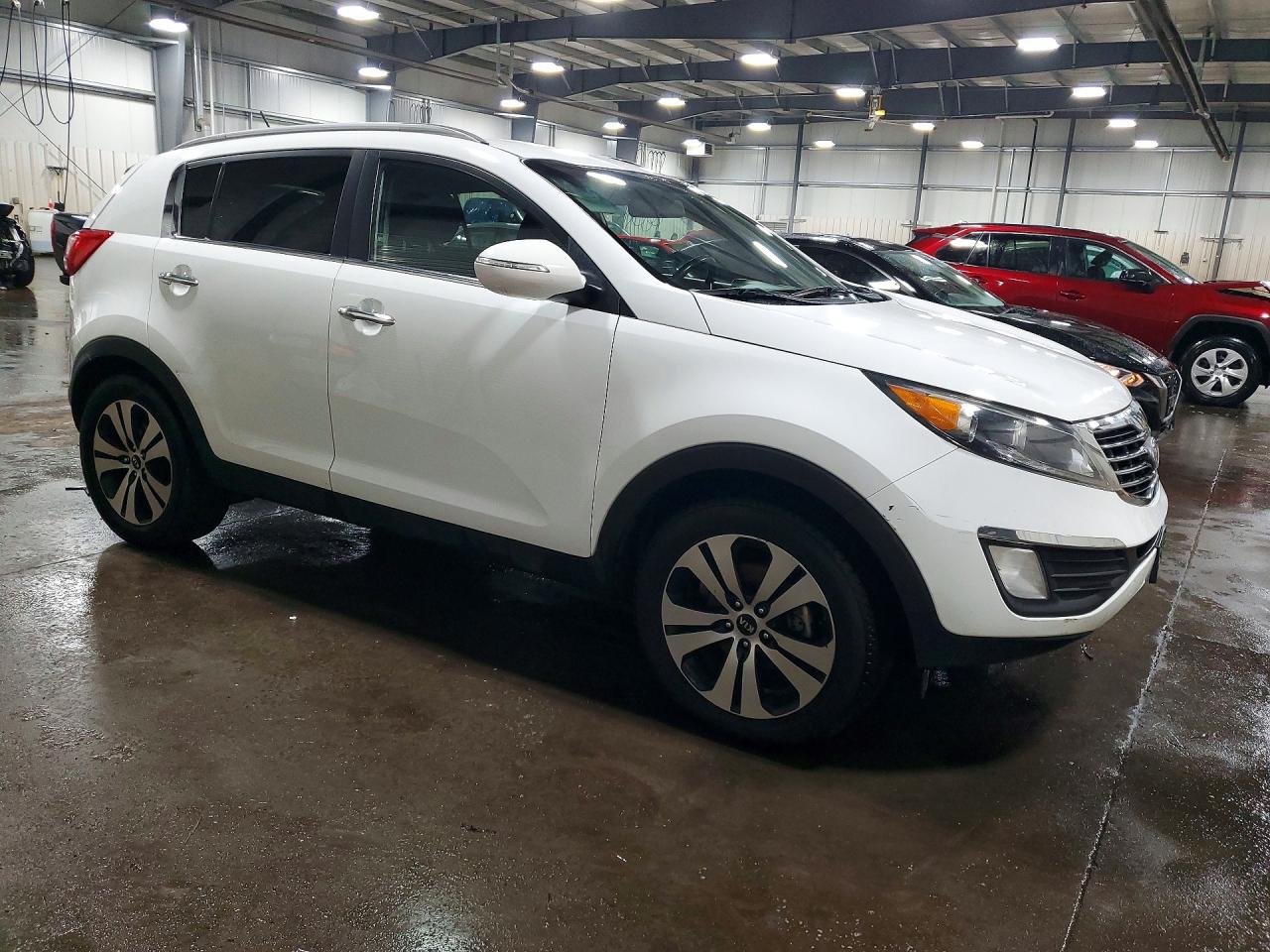 KIA SPORTAGE 2012 — 5