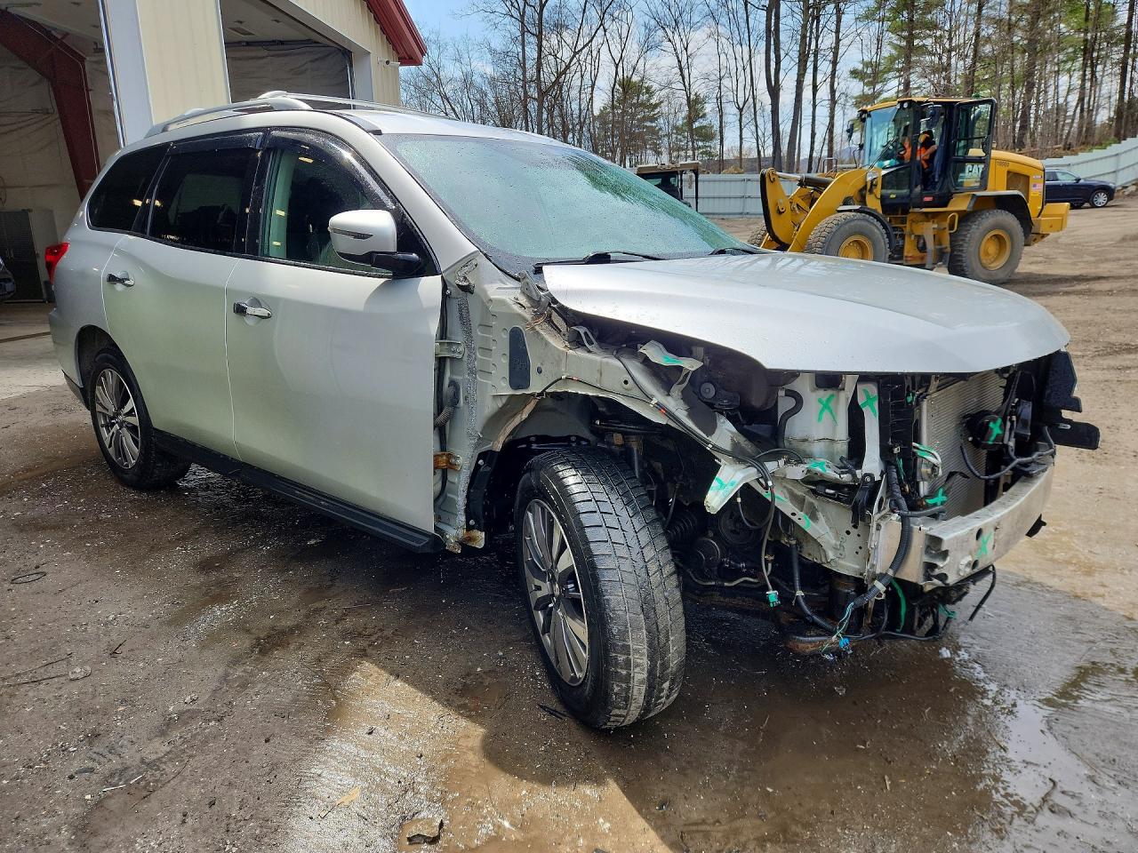 NISSAN PATHFINDER 2019 — 5