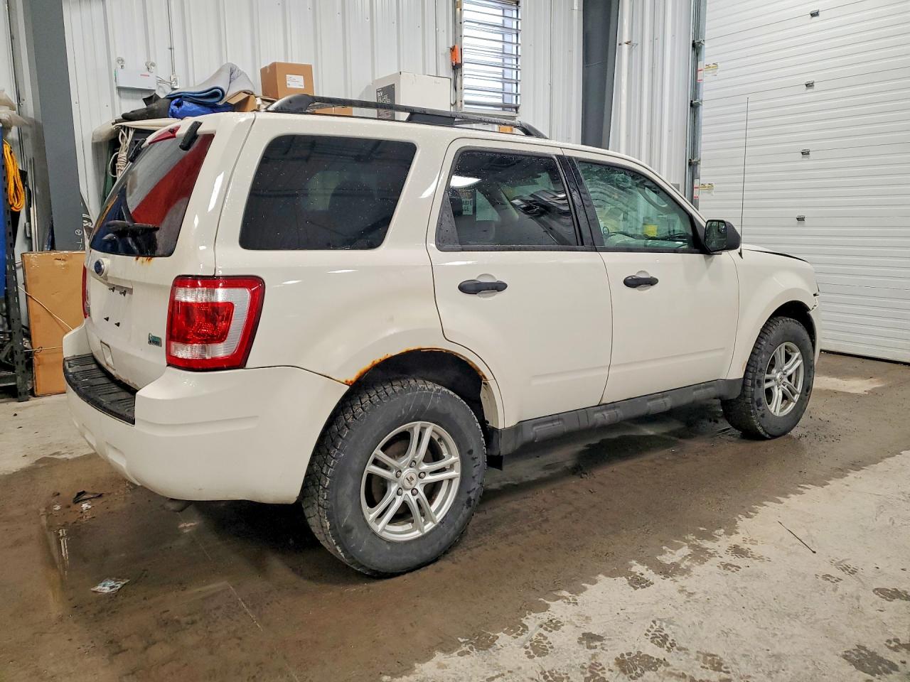 FORD ESCAPE 2012 — 4