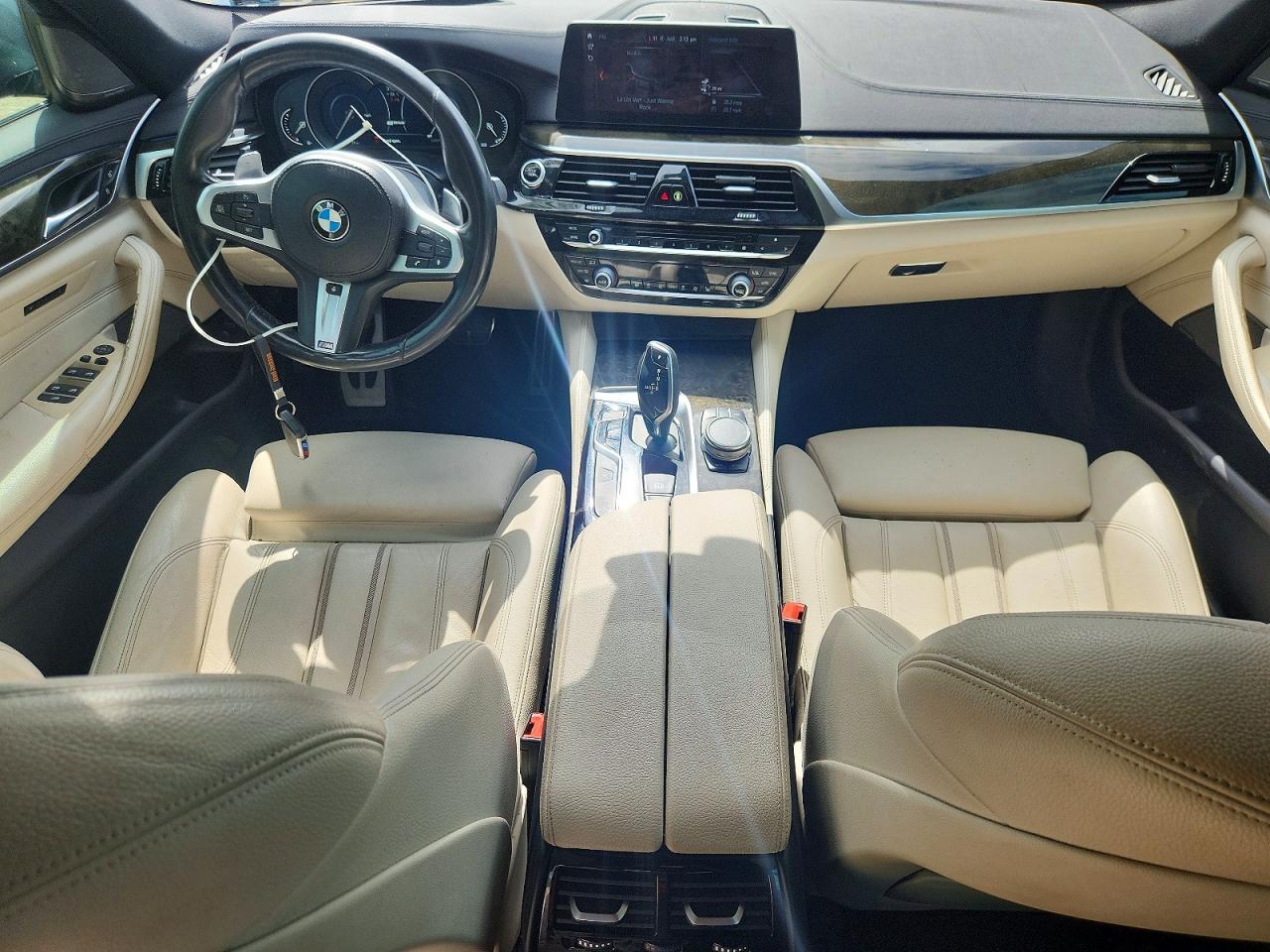 BMW 530E 2018 — 9