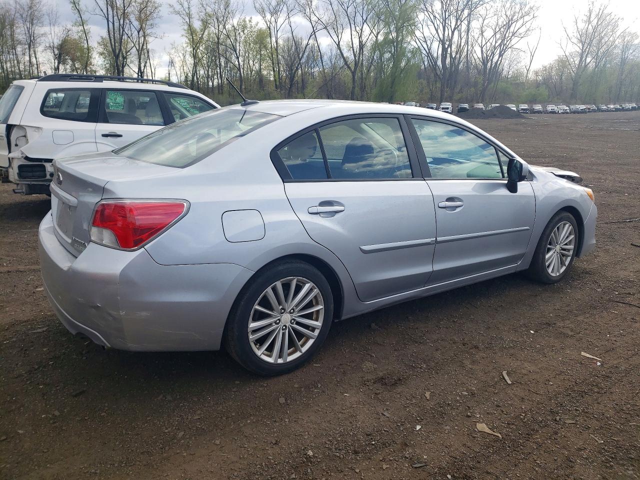 SUBARU IMPREZA 2013 — 4