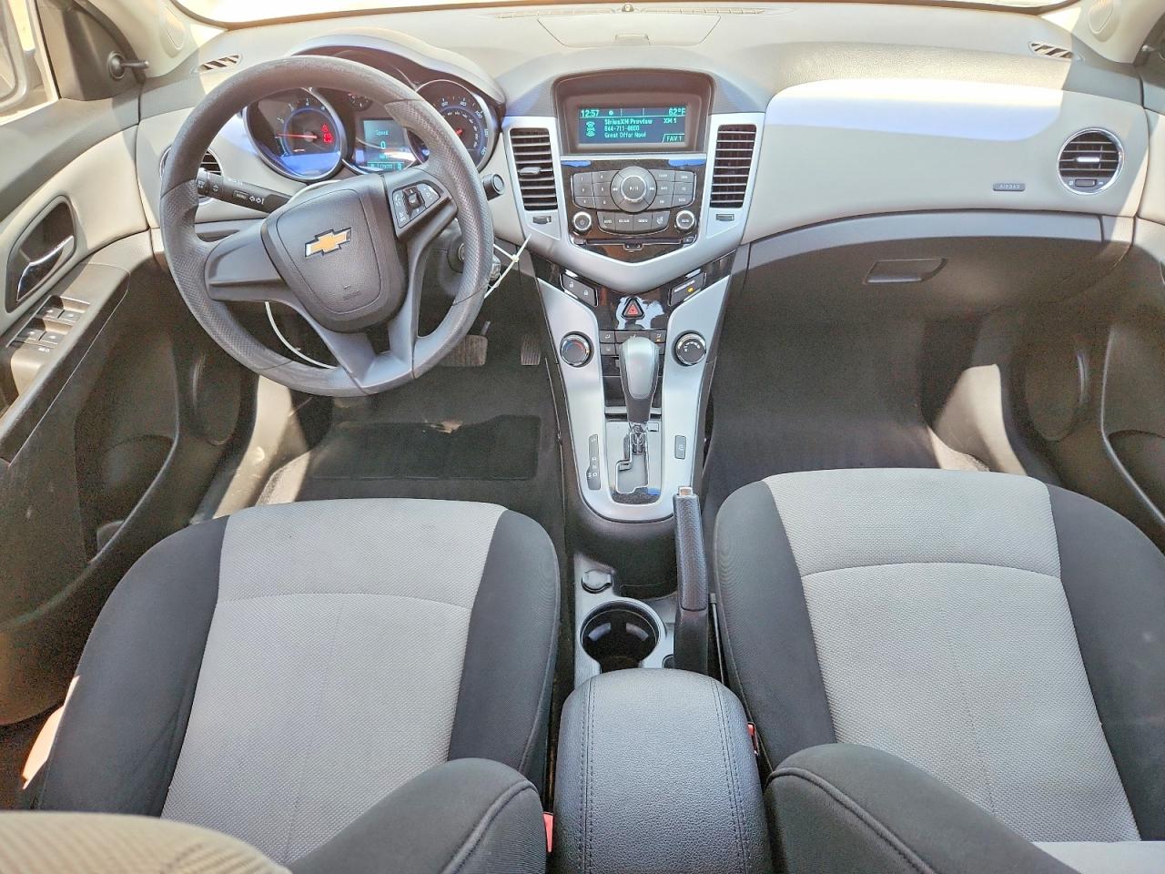 CHEVROLET CRUZE 2011 — 9