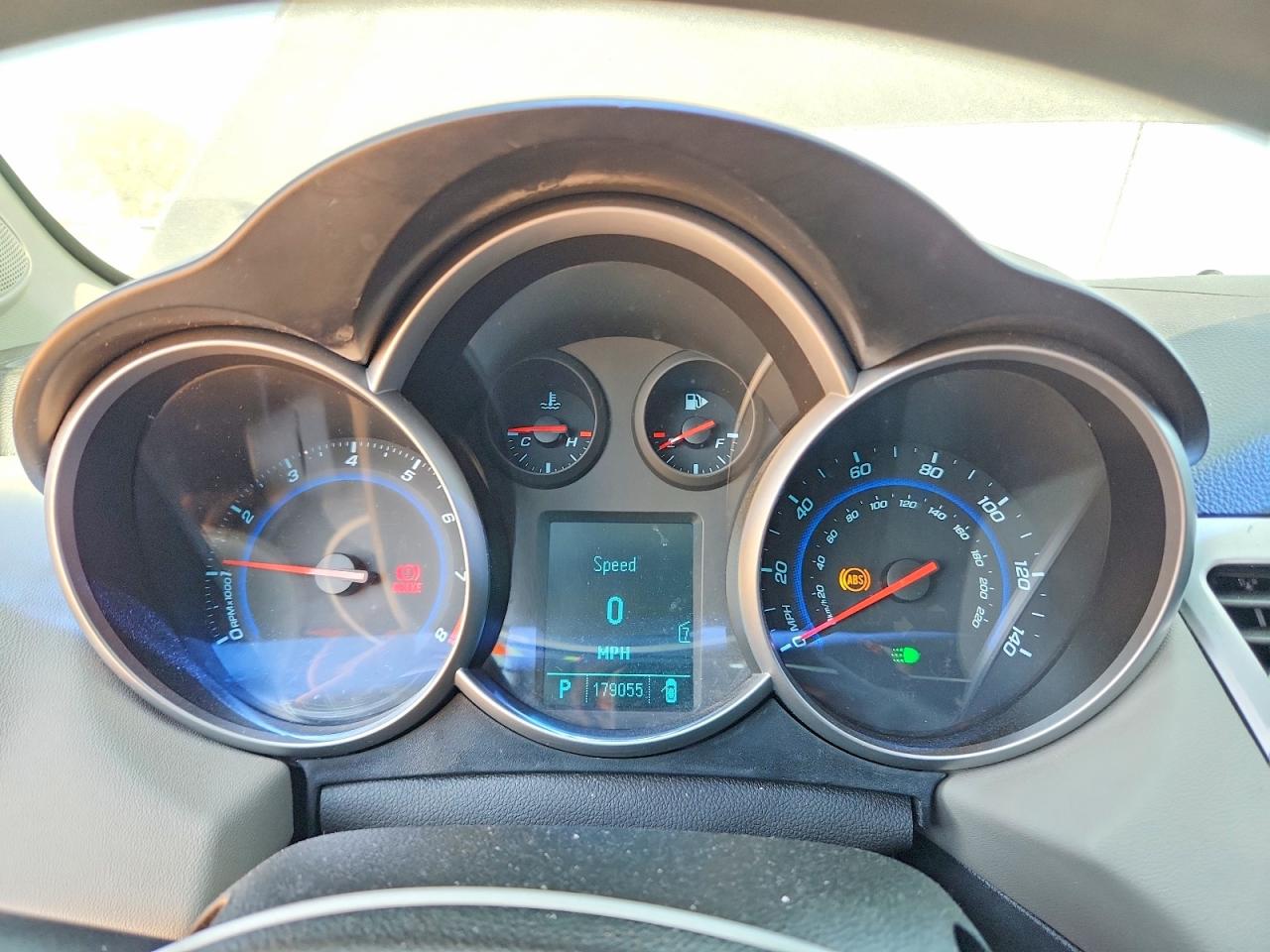 CHEVROLET CRUZE 2011 — 10