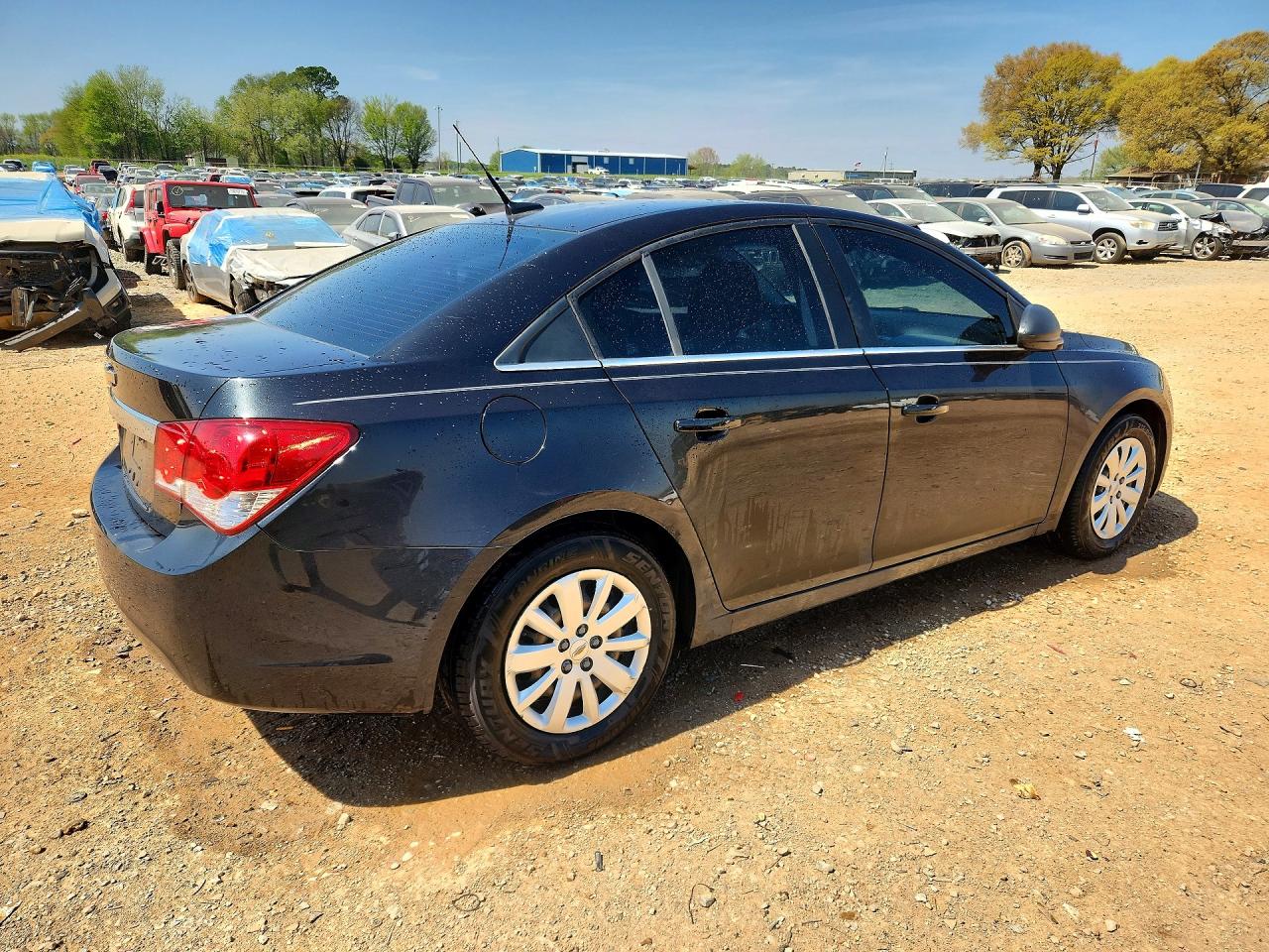 CHEVROLET CRUZE 2011 — 4