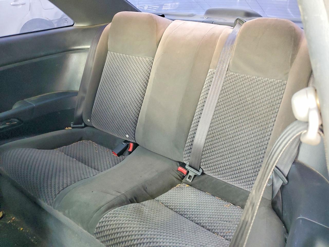HOND CIVIC 2001 — 11