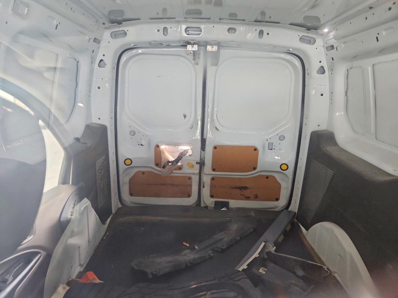 FORD TRANSIT CONNECT 2022 — 11