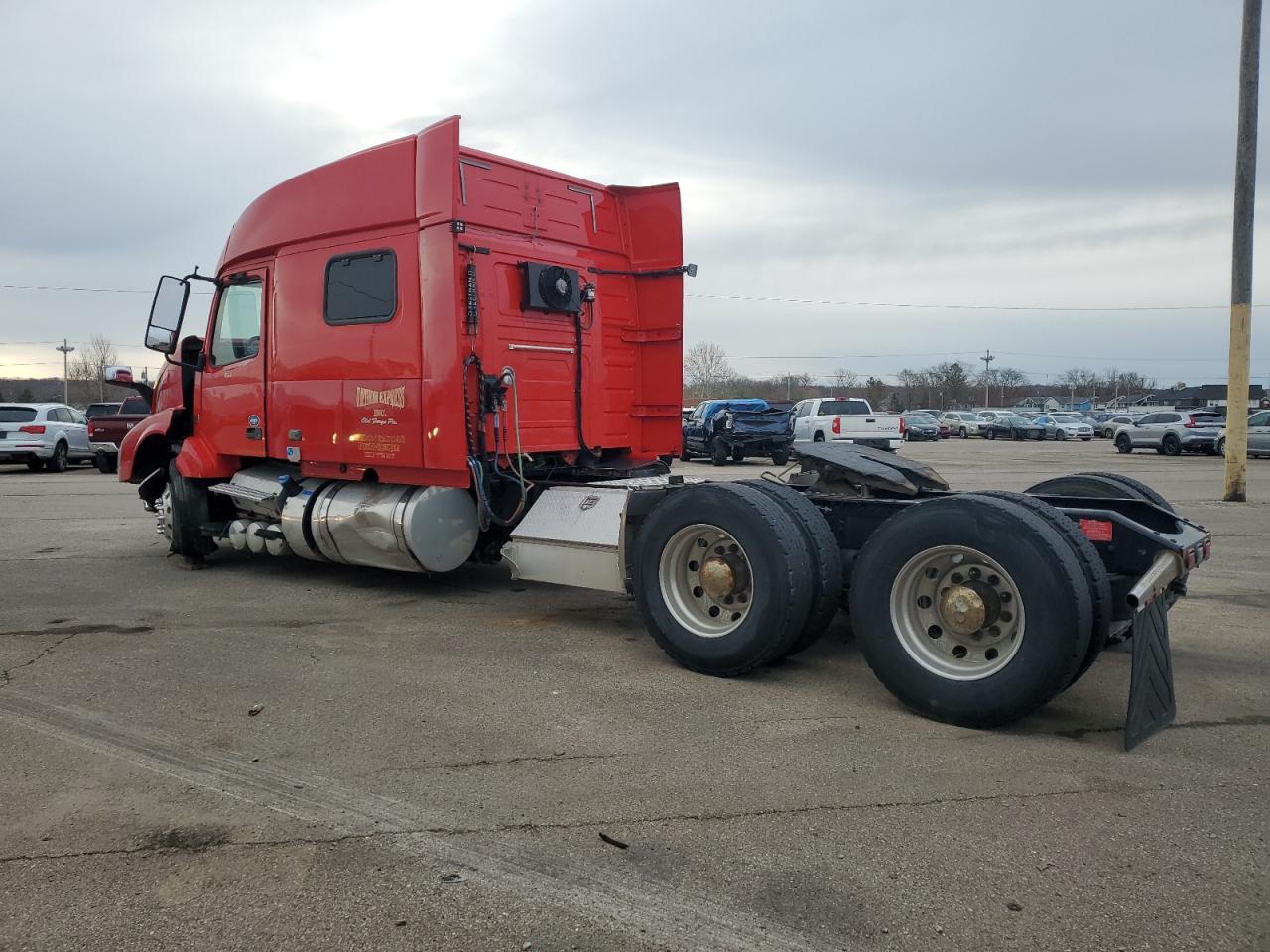 VOLVO VNL 2018 — 4