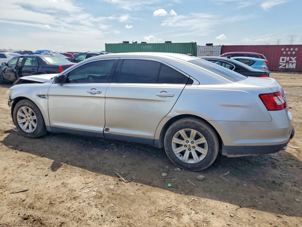 FORD TAURUS 2010 — 3