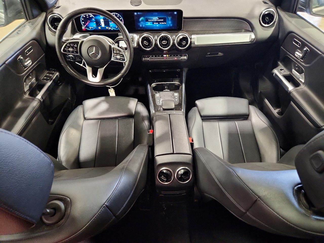 MERCEDES-BENZ GLB 2021 — 9