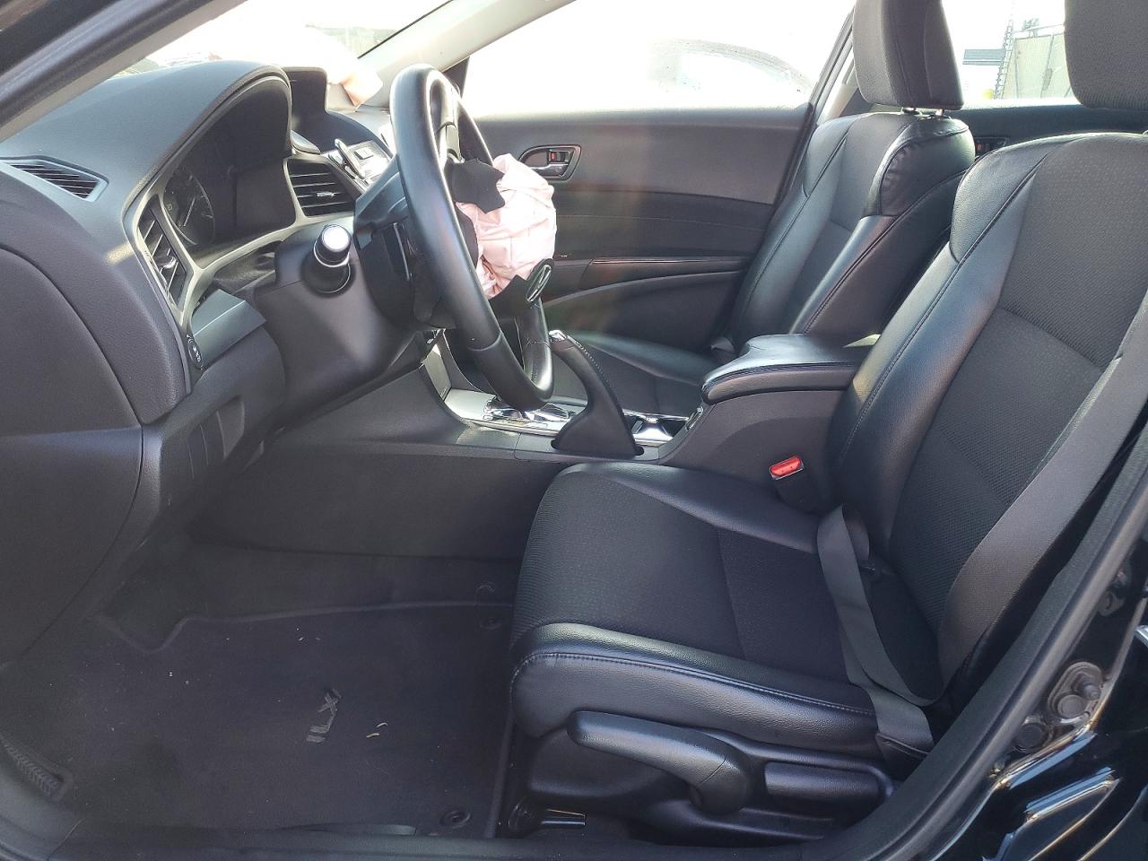 ACURA ILX 2013 — 8