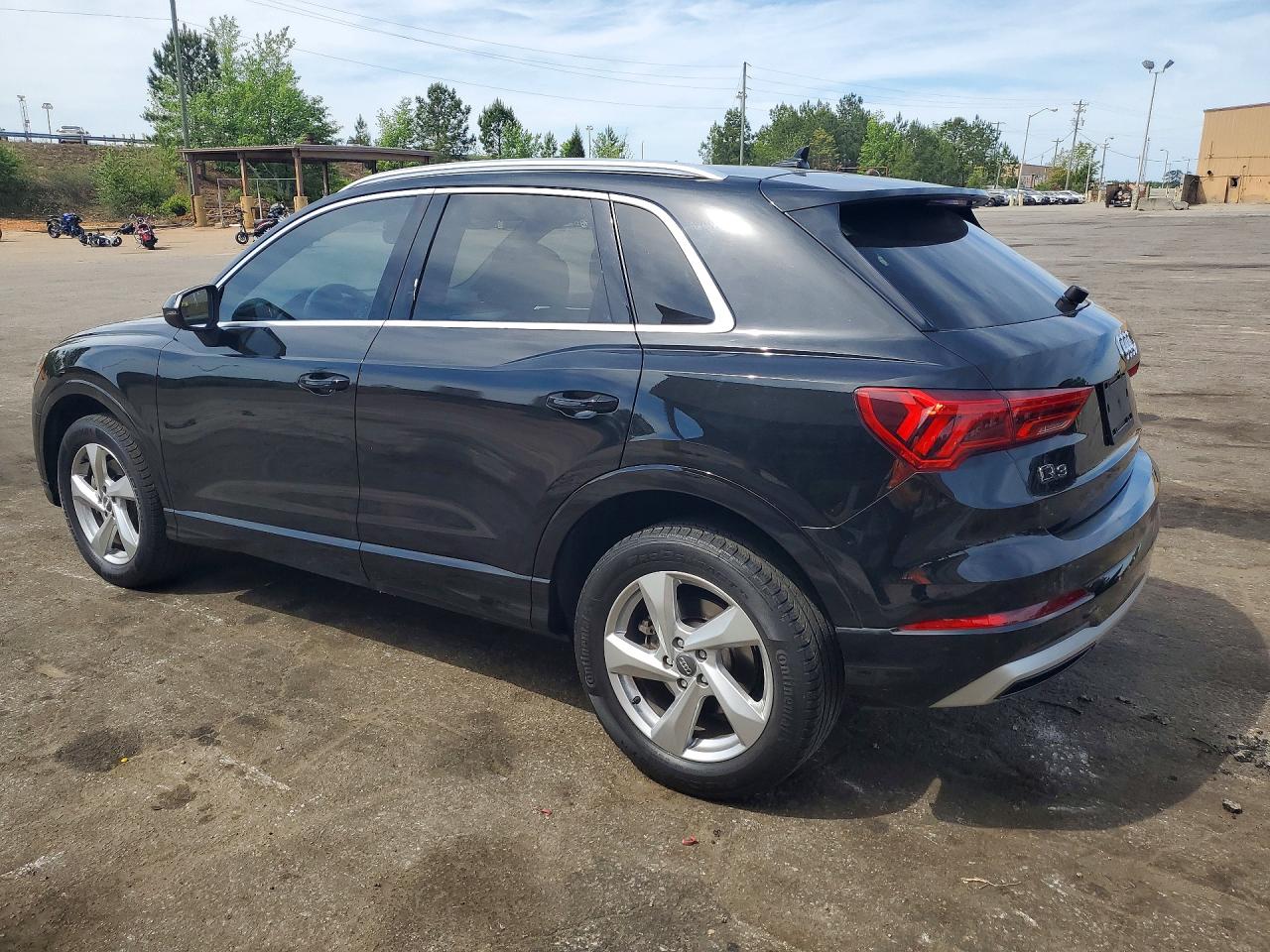AUDI Q3 2020 — 3
