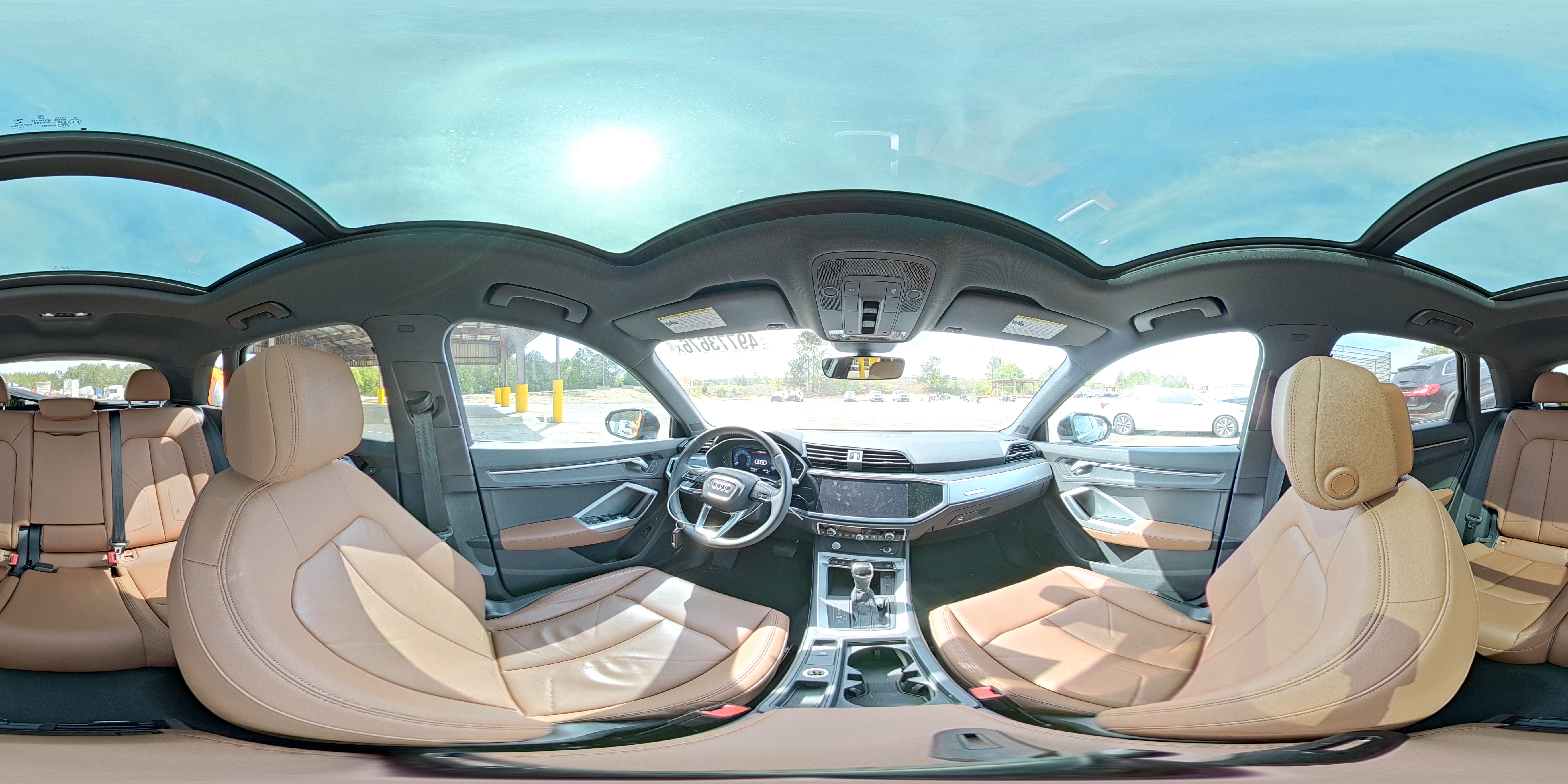 AUDI Q3 2020 — 14