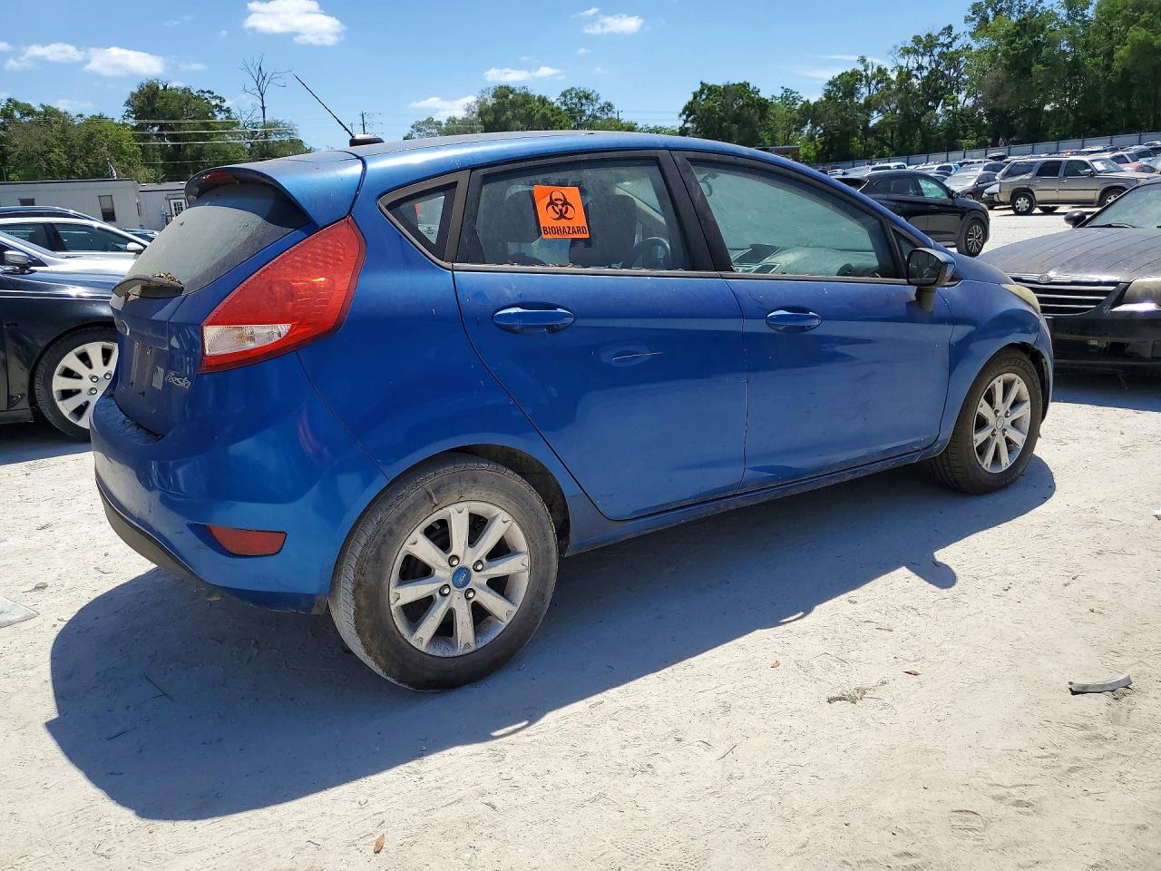 FORD FIESTA 2011 — 4