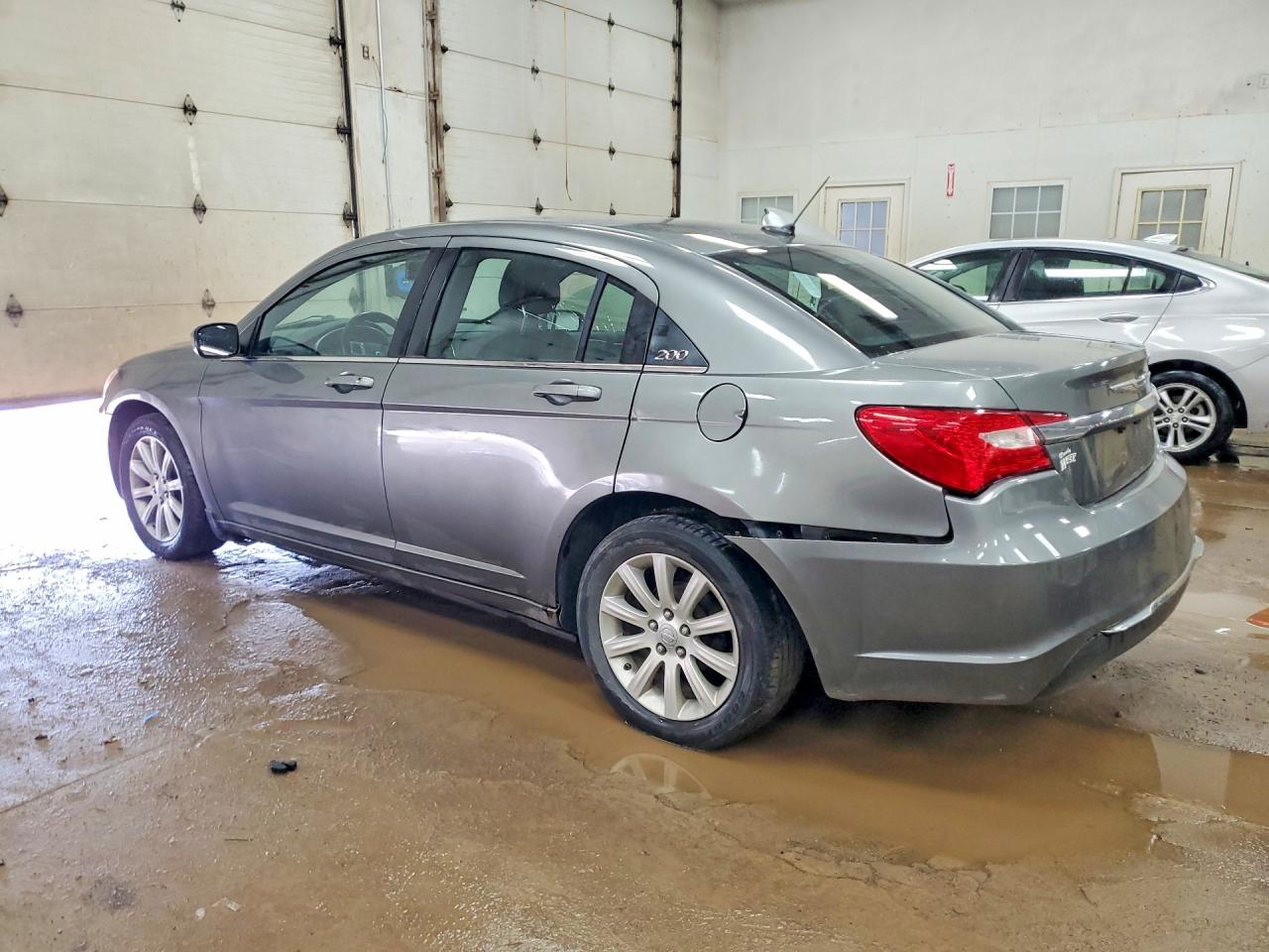 CHRYSLER 200 2012 — 3