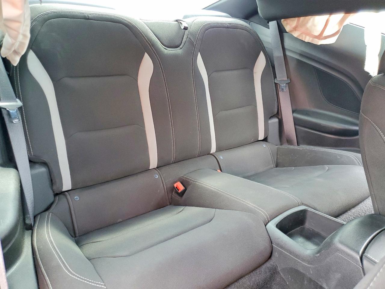 CHEVROLET CAMARO 2021 — 11