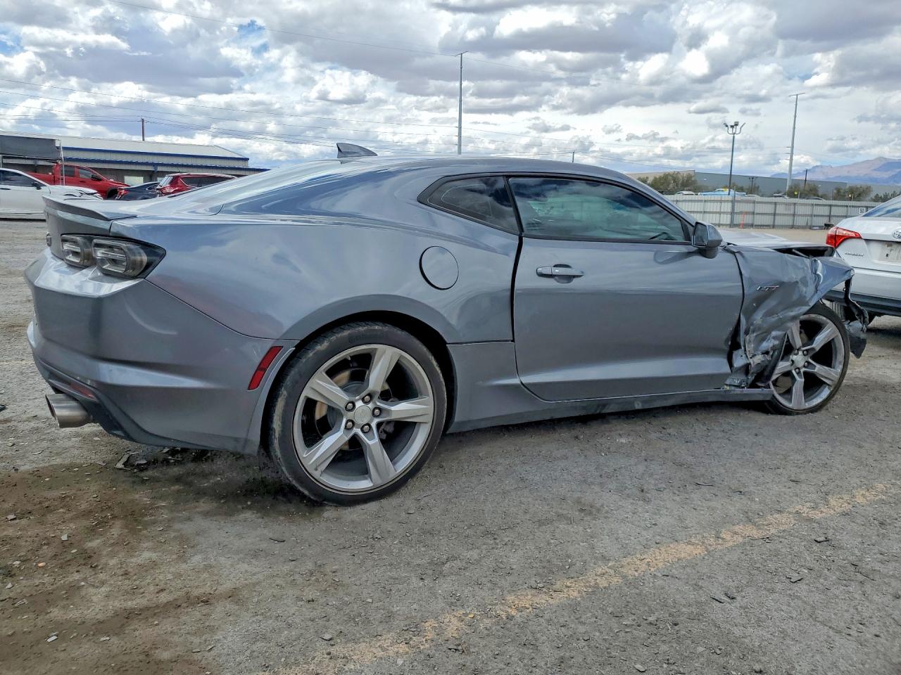 CHEVROLET CAMARO 2021 — 4