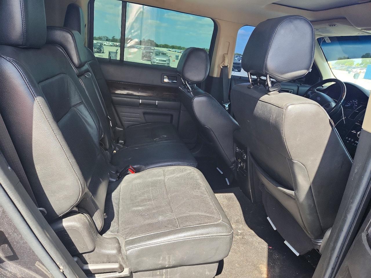 FORD FLEX 2019 — 12
