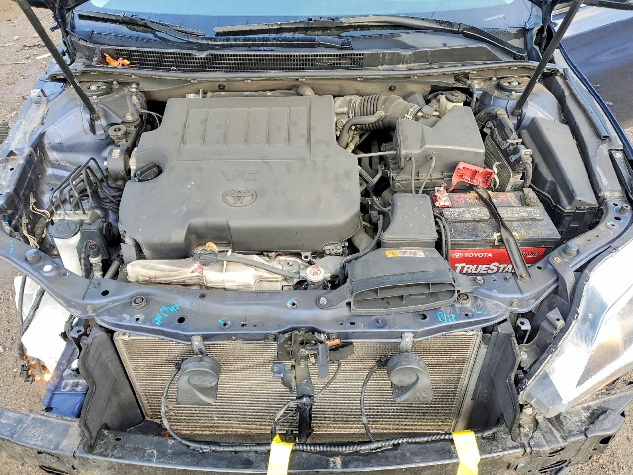 TOYOTA AVALON 2016 — 12