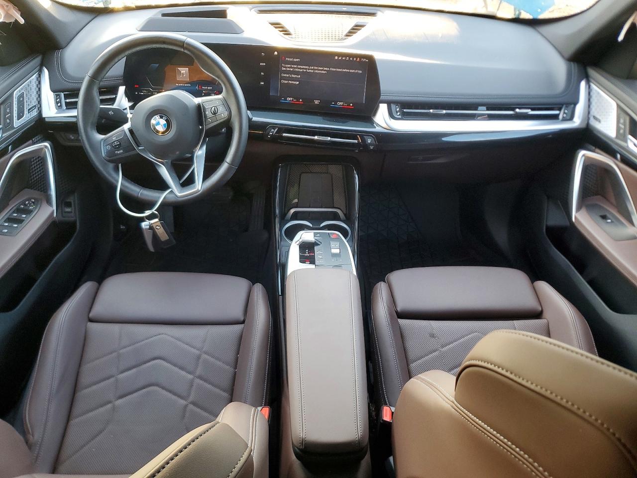BMW X1 2023 — 9
