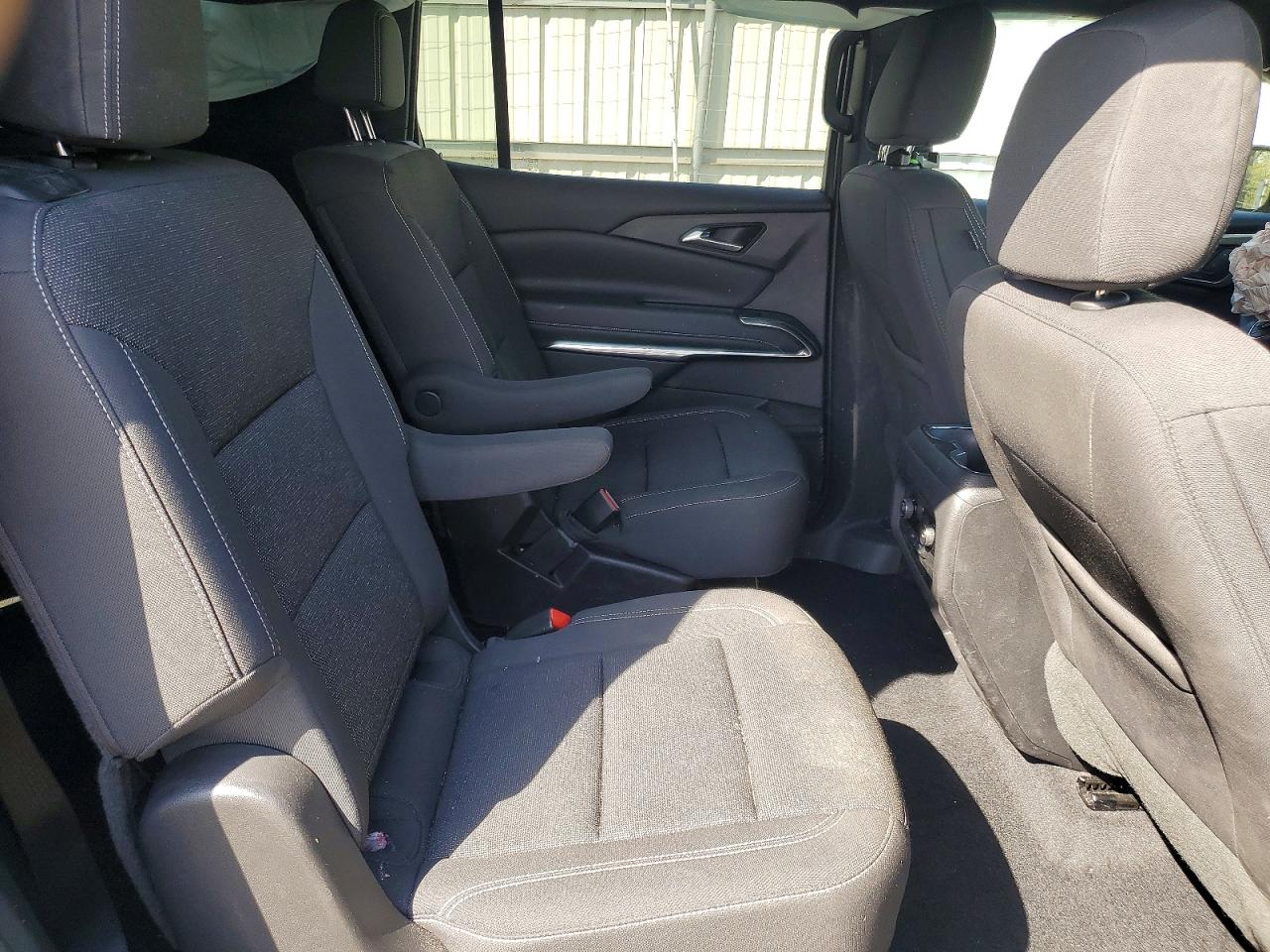 CHEVROLET TRAVERSE 2025 — 12