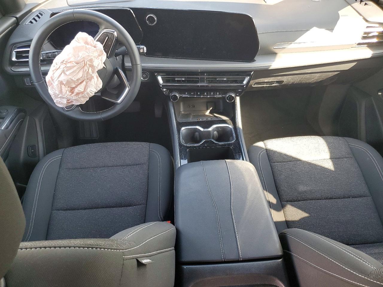 CHEVROLET TRAVERSE 2025 — 9