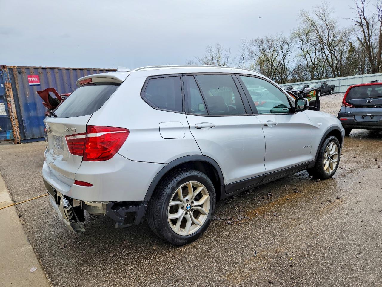 BMW X3 2013 — 4