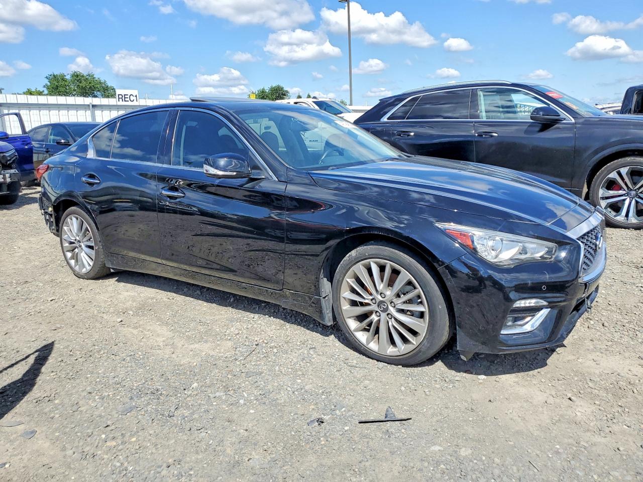 INFINITI Q50 2021 — 5
