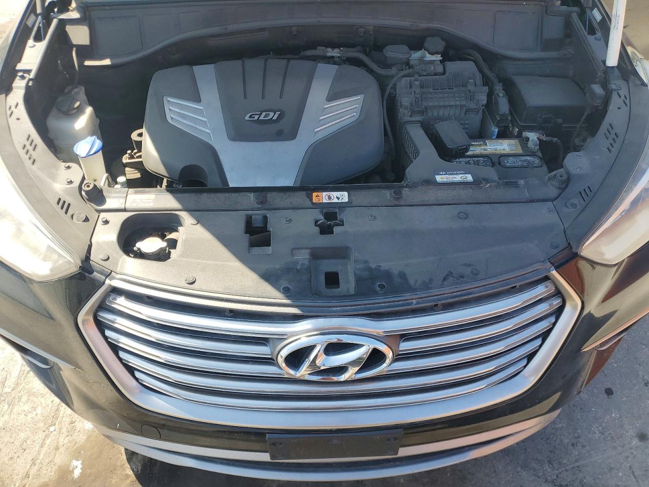 HYUNDAI SANTA FE 2017 — 13