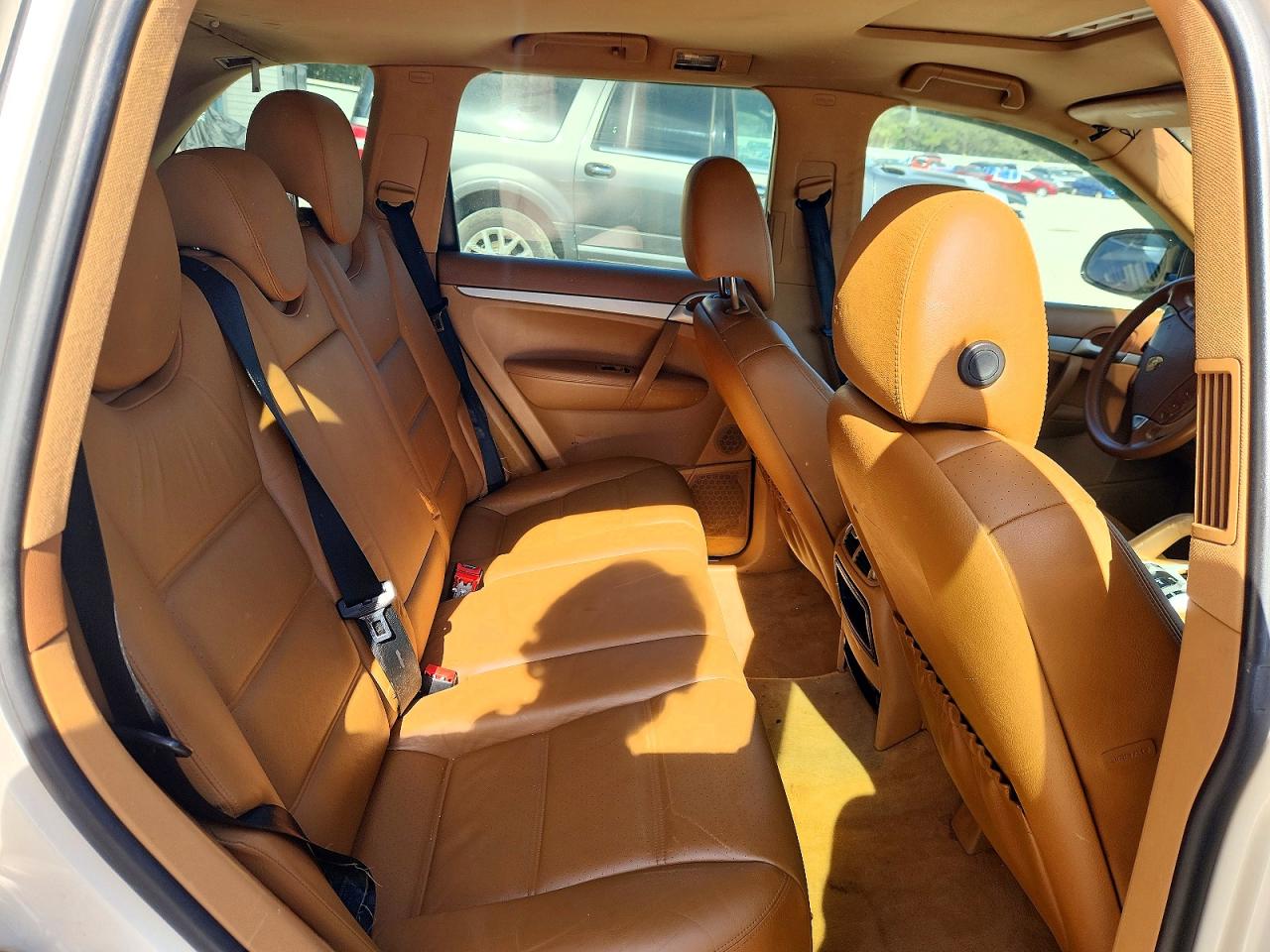PORSCHE CAYENNE 2006 — 11