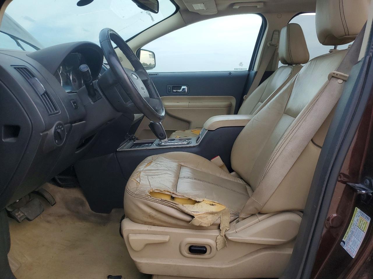 FORD EDGE 2010 — 8