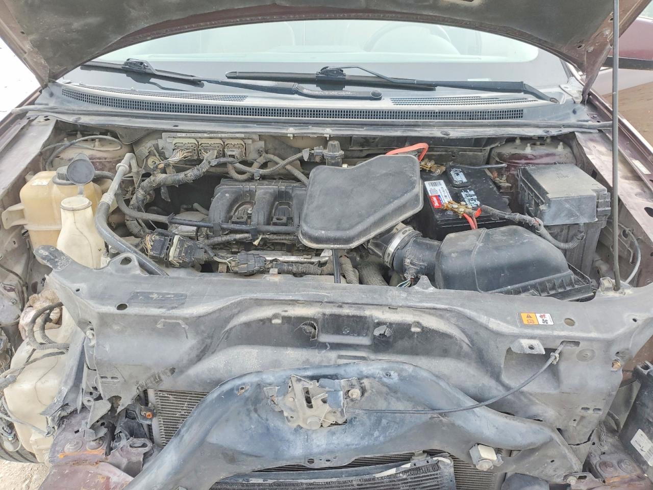 FORD EDGE 2010 — 12