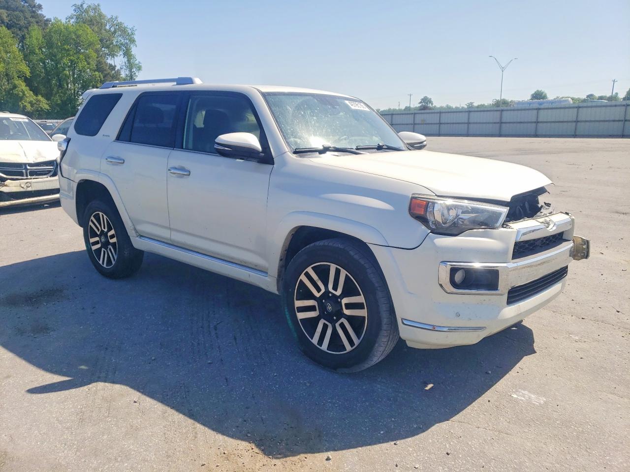 TOYOTA 4RUNNER 2019 — 5