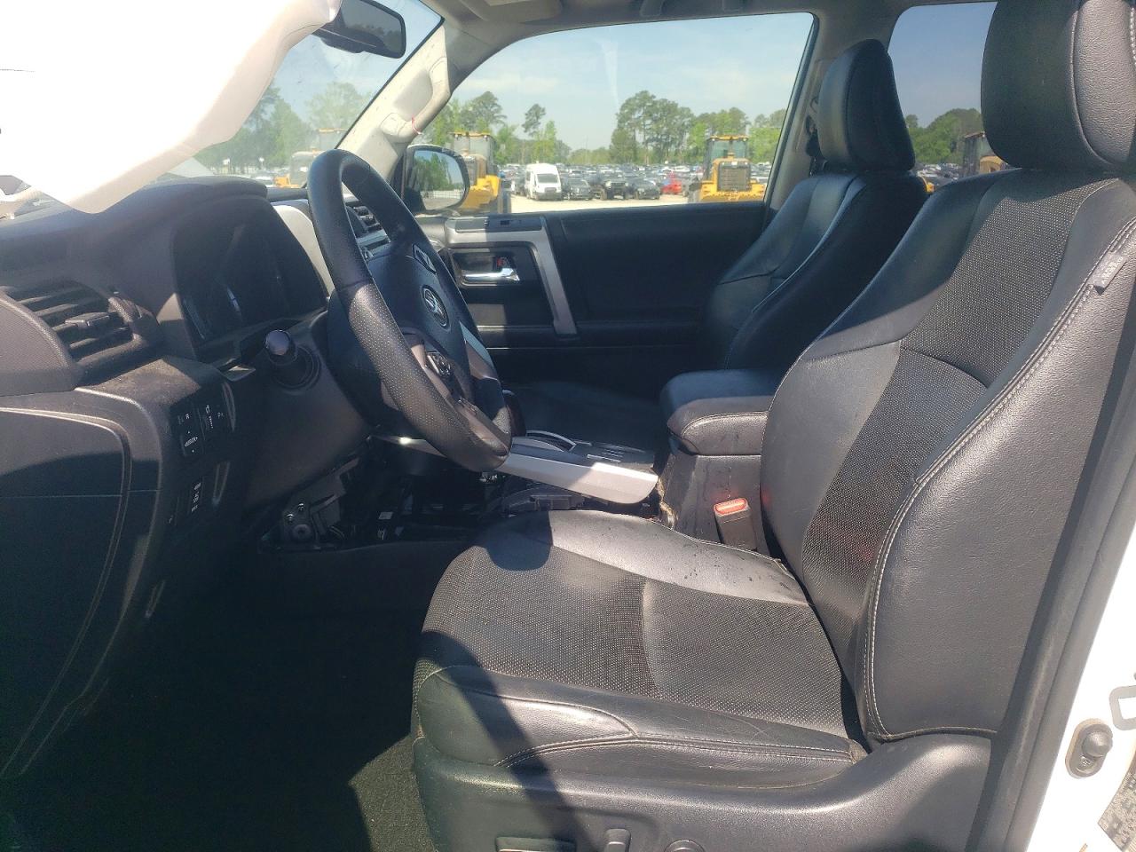 TOYOTA 4RUNNER 2019 — 8