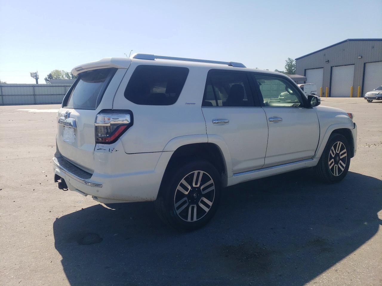 TOYOTA 4RUNNER 2019 — 4