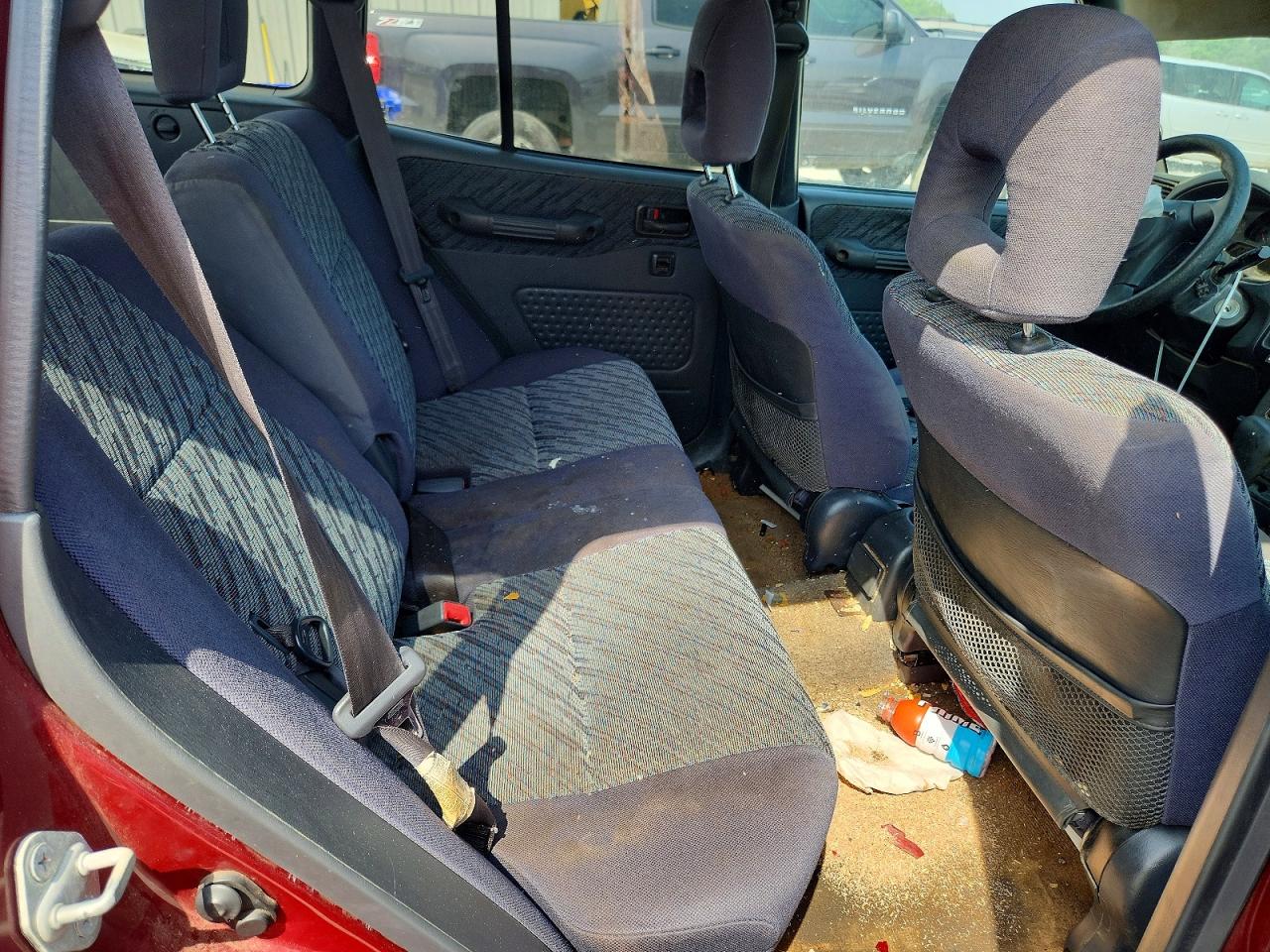TOYOTA RAV4 1999 — 12