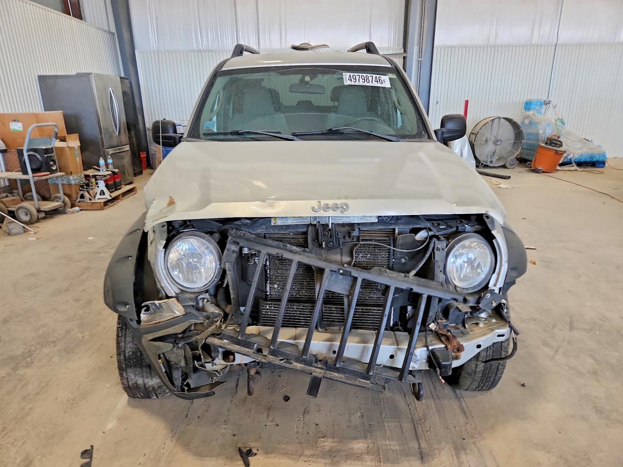 JEEP LIBERTY 2006 — 6